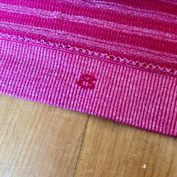 Lululemon Swifty Tech Short Sleeve - Berry Rumble - Picture 6 of 6